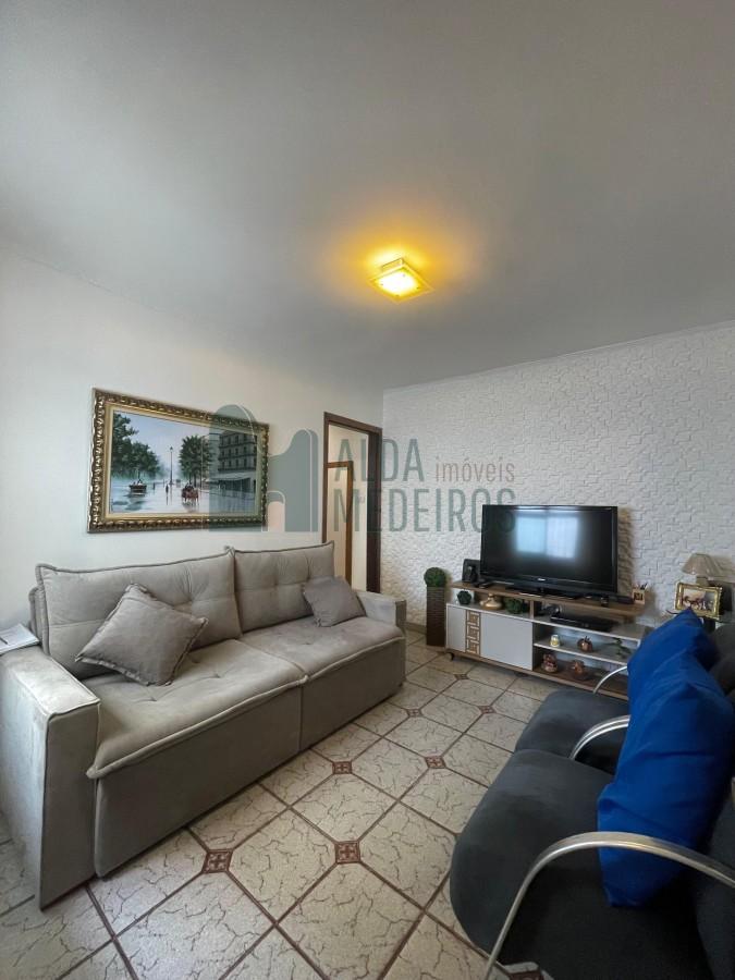 Casa, 5 quartos - Foto 1